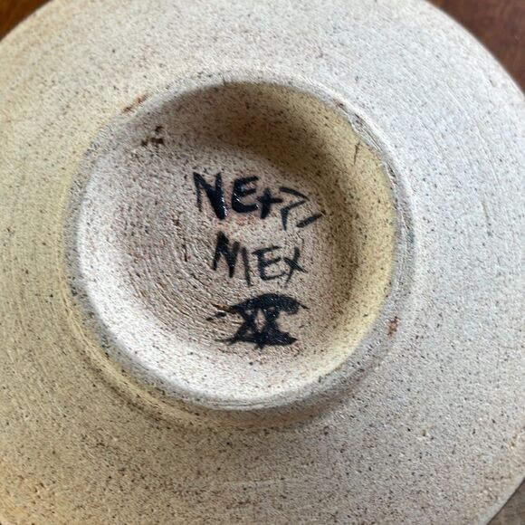 Set of 3 Netzi Mexico Pottery Small Plates / Wall Decor - Picture 3 of 9